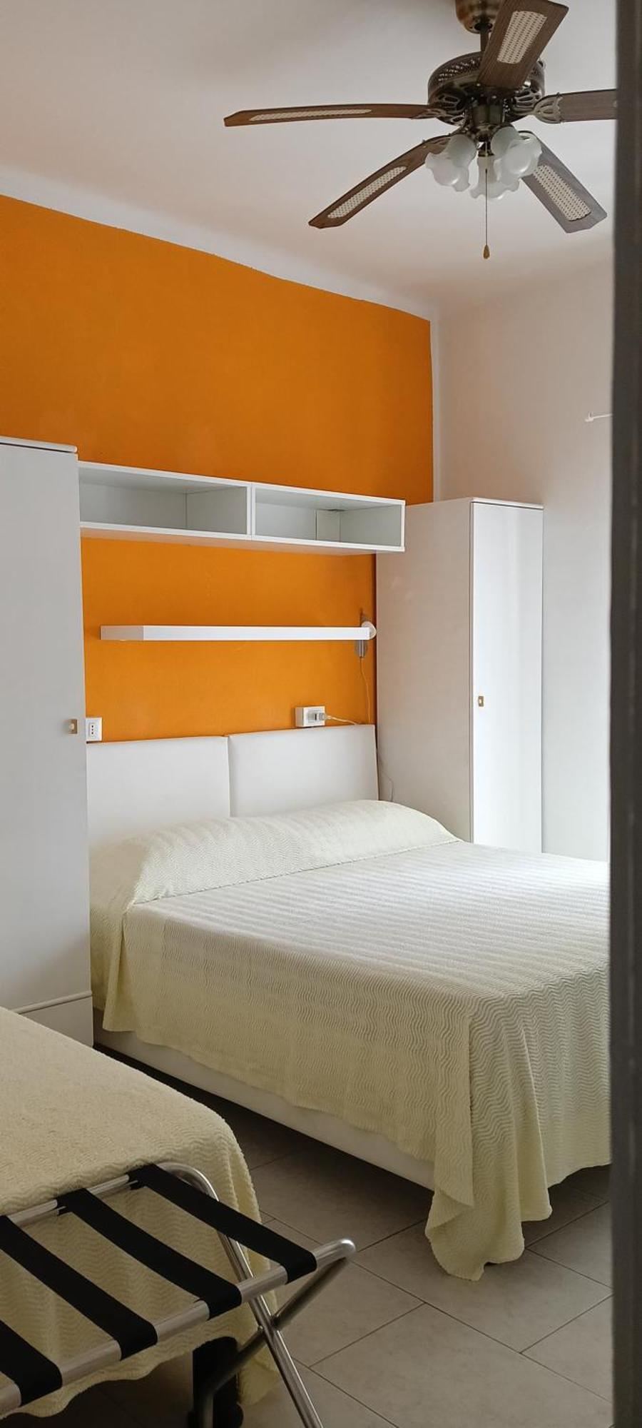Piccolo Hotel Holiday Center Finale Ligure Eksteriør billede